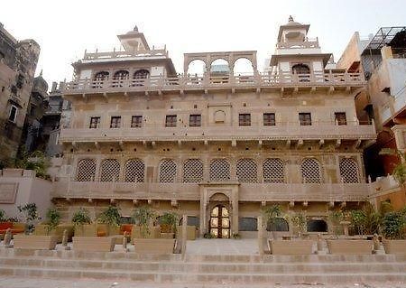 Guleria Kothi At Ganges Hotel Benares Buitenkant foto
