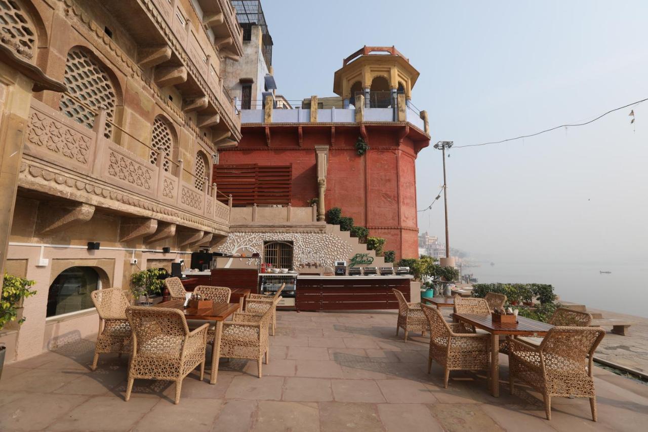 Guleria Kothi At Ganges Hotel Benares Buitenkant foto